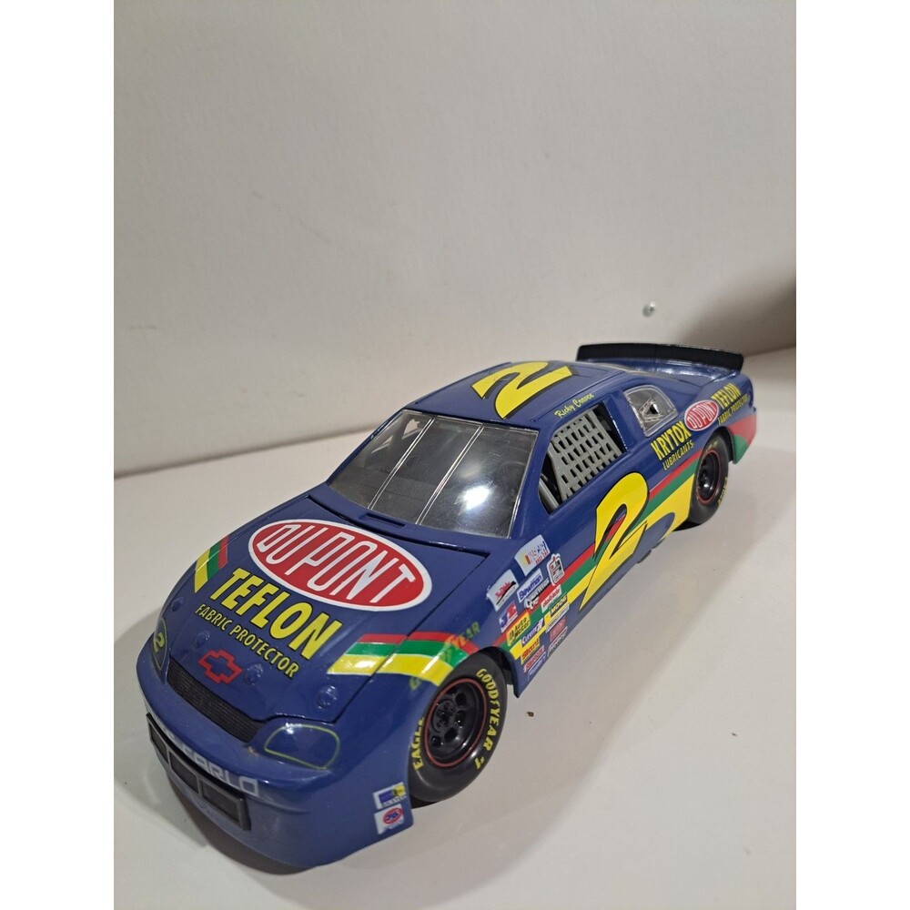 Racing Champions 1:18 Die Cast Dupont Chevrolet #2 Ricky Craven NASCAR Stock Car - Picture 2 of 13